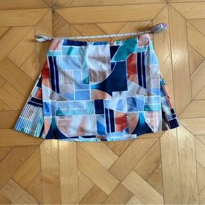 Lululemon Peek Pleat High-Rise Tennis Skirt
Shadow Court Multi-Night Sea size 6